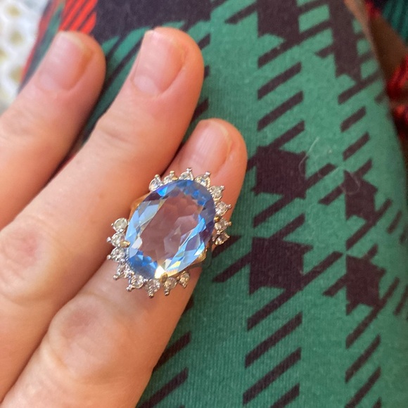 18ktGold Plated very large Blue Topaz and 16 small Clear Crystal - Picture 1 of 4